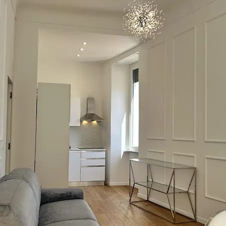 Da Mariella Vacanze - Roma 149 *